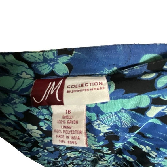 JM Collection Black and Blue Flare Floral Skirt - Picture 4 of 8